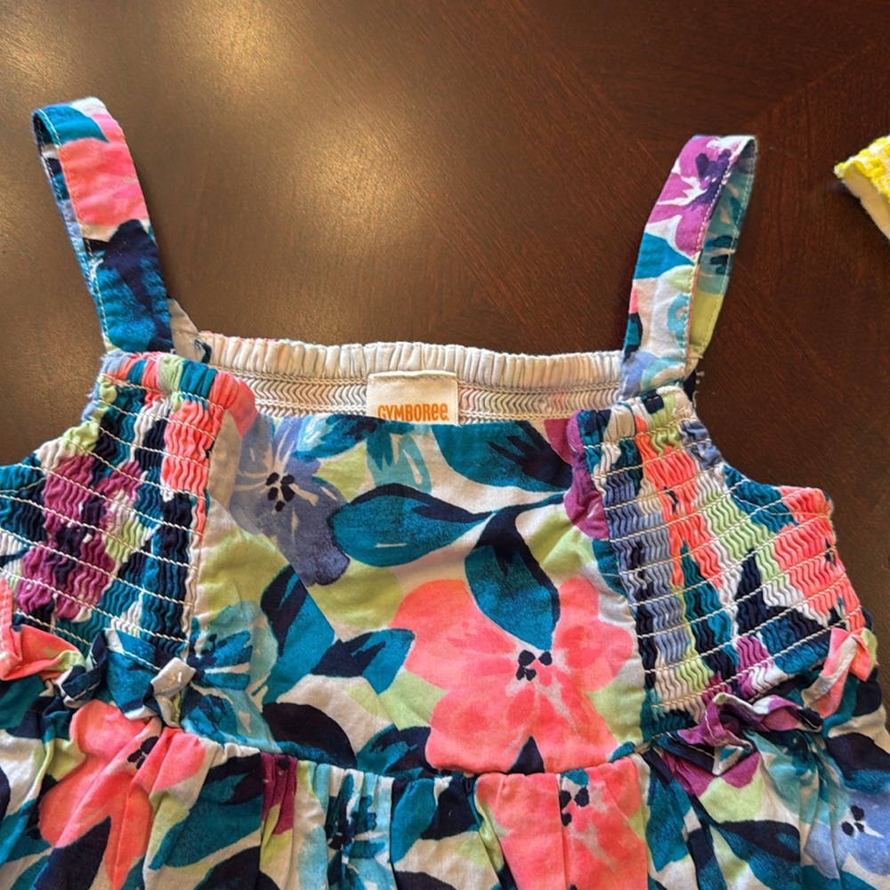 Bundle Of 2 Girl’s Dresses Baby Gap 5yrs Polka Dot Eyelet and Gymboree F… - Picture 6 of 13